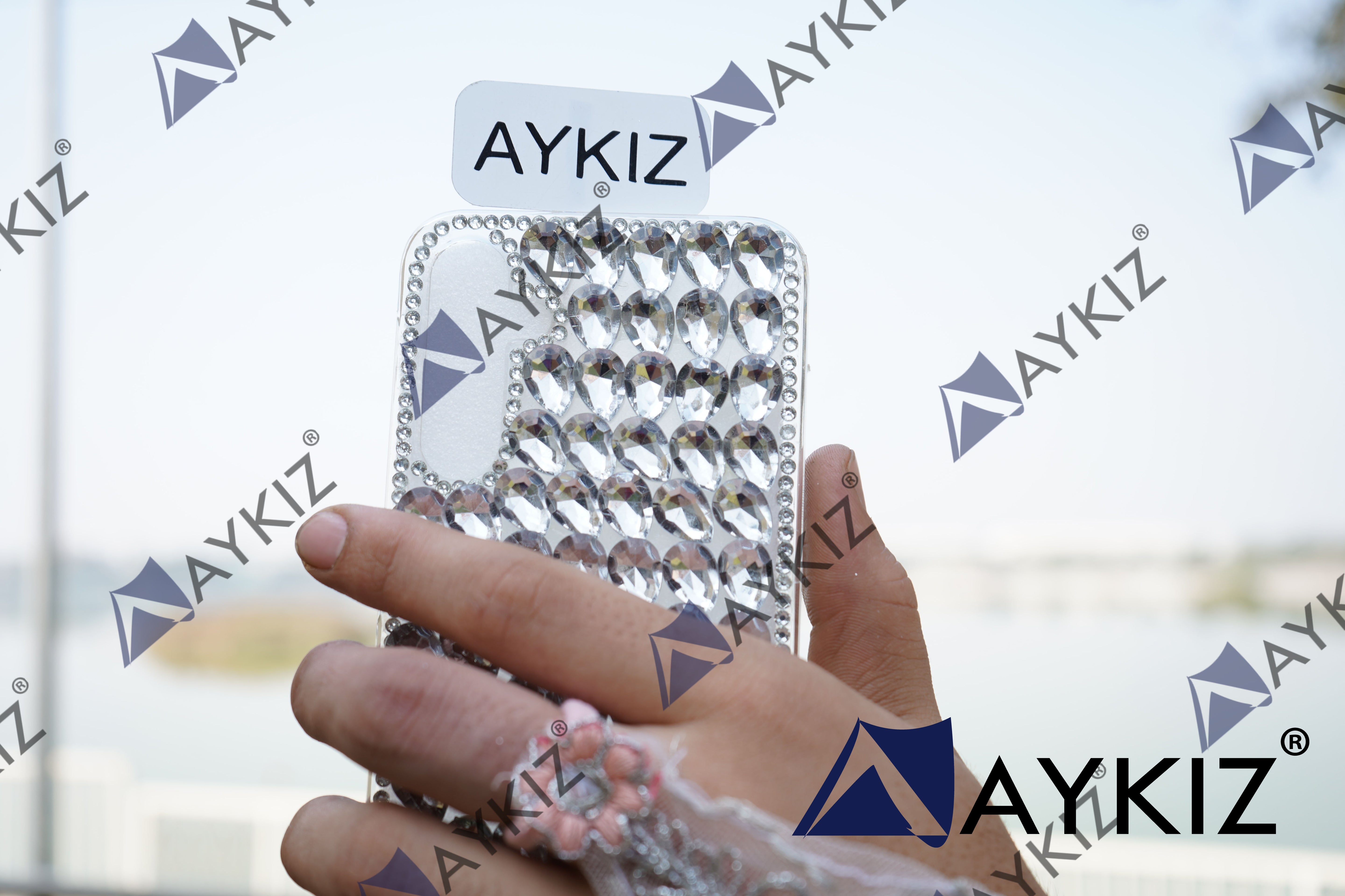 A Luxury 3D Sparkle Case Shiny Crystal Rhinestone Diamond Cover Case for Realme