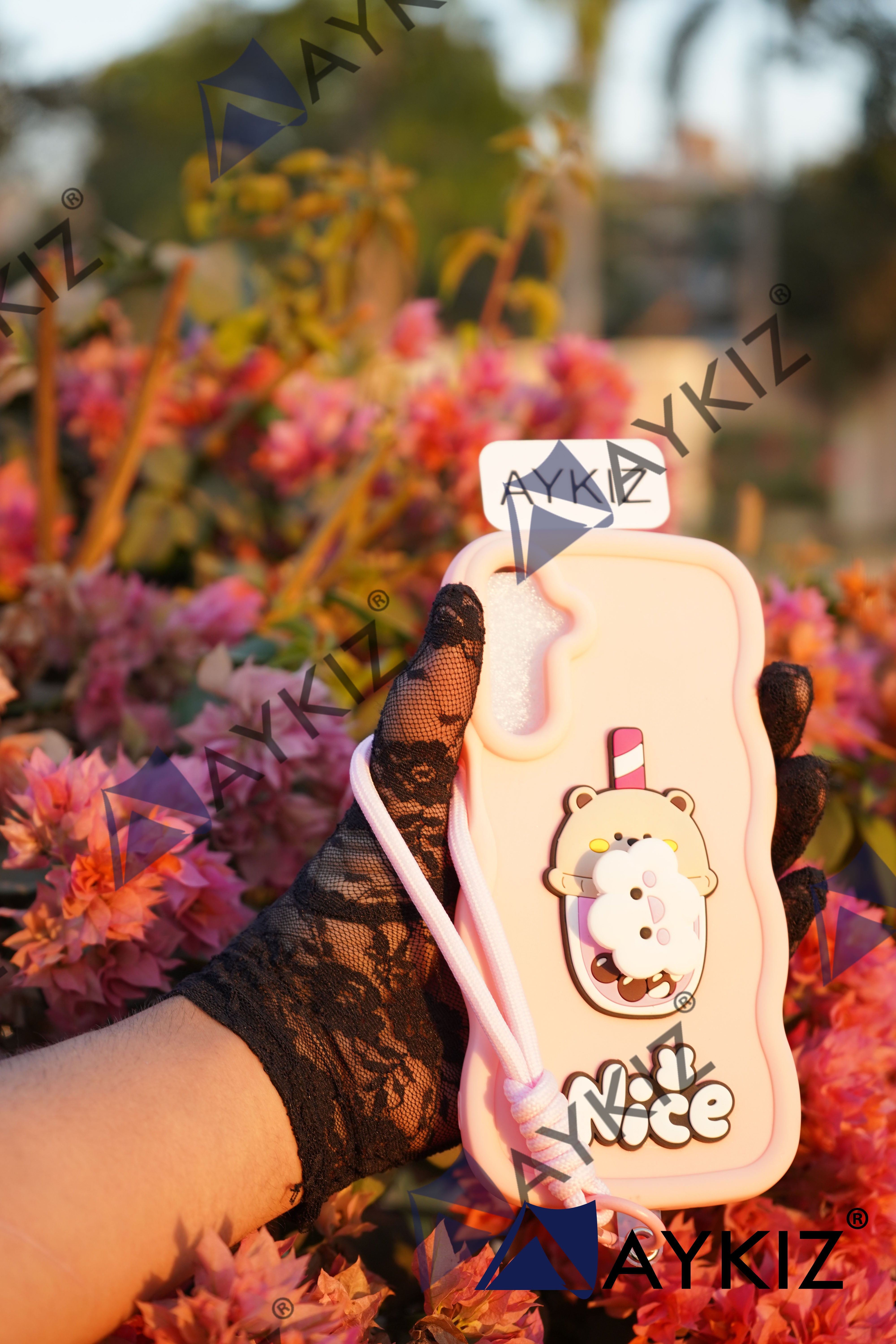 A Beautiful Spinning Sundae Icecream Design with Charm wrist Protective Back Cover for Vivo