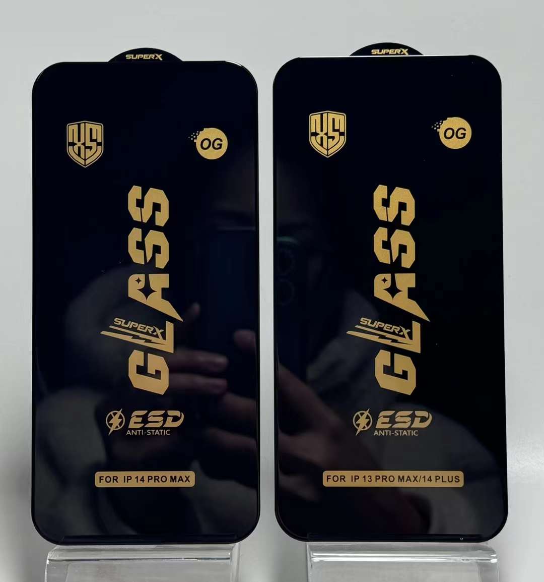 Premium Tempered Glass Edge to Edge Coverage and Easy Installation Kit for Xiaomi/Redmi