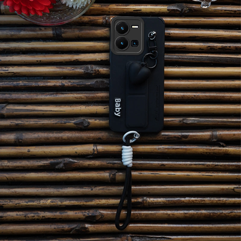 AYKIZ Designed Magnetic Stand & Holder,Decorative Hard Heart Keychain Cover for Vivo Y35/Y22 4G